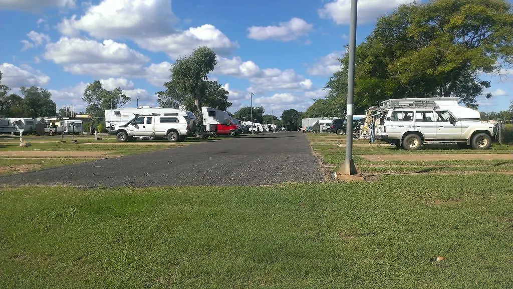 Holiday park Clermont Caravan Park Hotel Australia