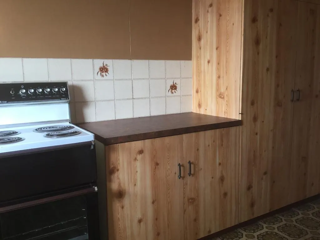 Clermont Caravan Park Hotel