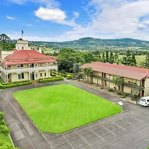 4* Resort Woodlands Of